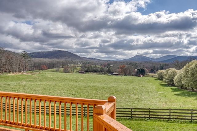 205 Oak Ridge Road, Morganton, GA 30560