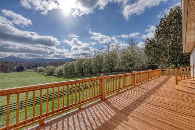 205 Oak Ridge Road, Morganton, GA 30560