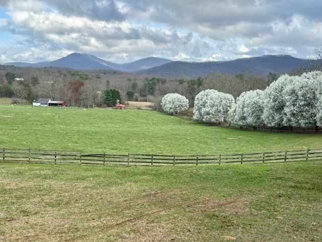 205 Oak Ridge Road, Morganton, GA 30560