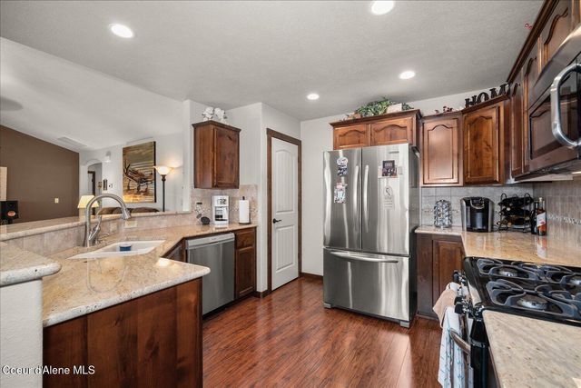4356 E Amur LN, Post Falls, ID 83854