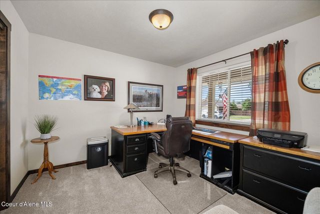 4356 E Amur LN, Post Falls, ID 83854