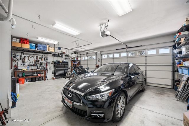 4356 E Amur LN, Post Falls, ID 83854