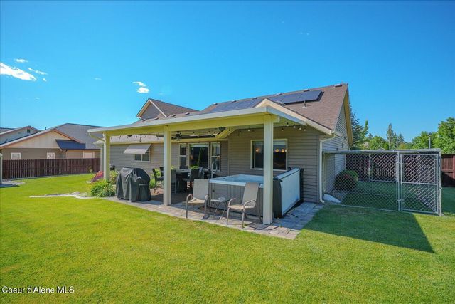 4356 E Amur LN, Post Falls, ID 83854