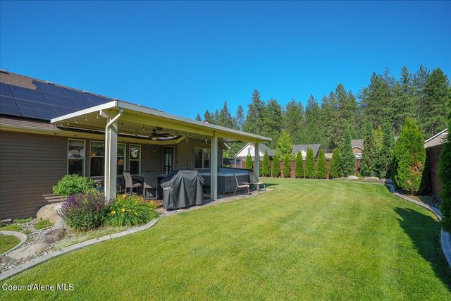 4356 E Amur LN, Post Falls, ID 83854