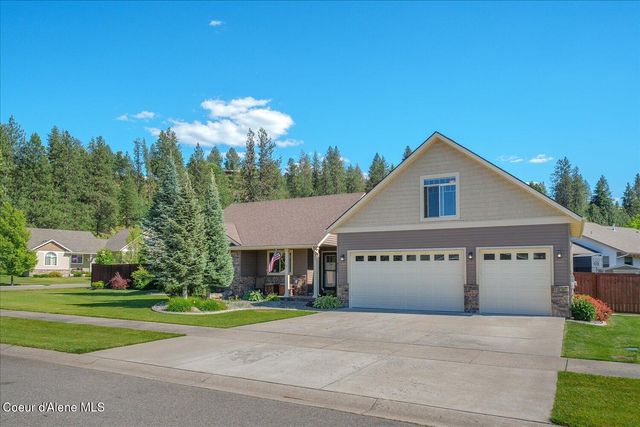 4356 E Amur LN, Post Falls, ID 83854