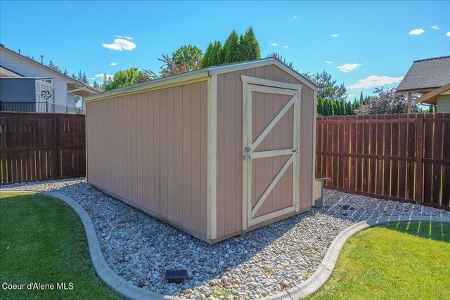 4356 E Amur LN, Post Falls, ID 83854