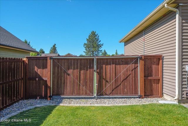 4356 E Amur LN, Post Falls, ID 83854