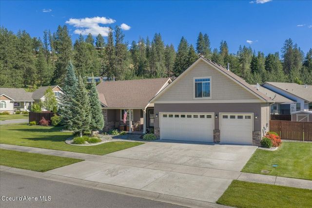 4356 E Amur LN, Post Falls, ID 83854