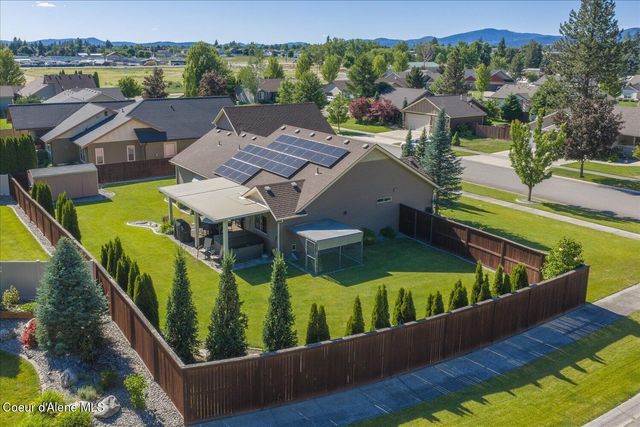 4356 E Amur LN, Post Falls, ID 83854