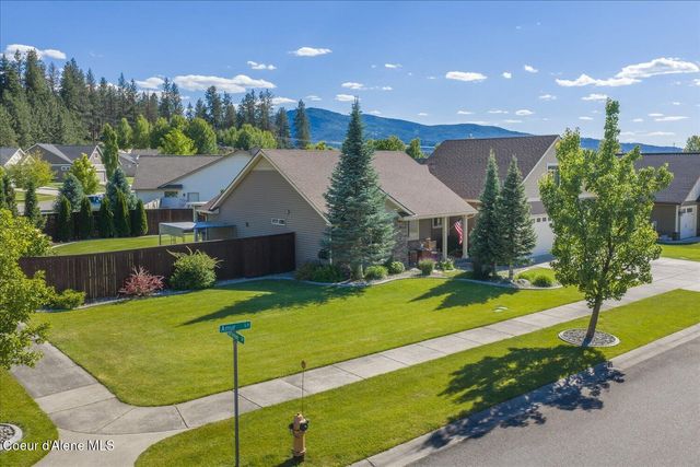 4356 E Amur LN, Post Falls, ID 83854