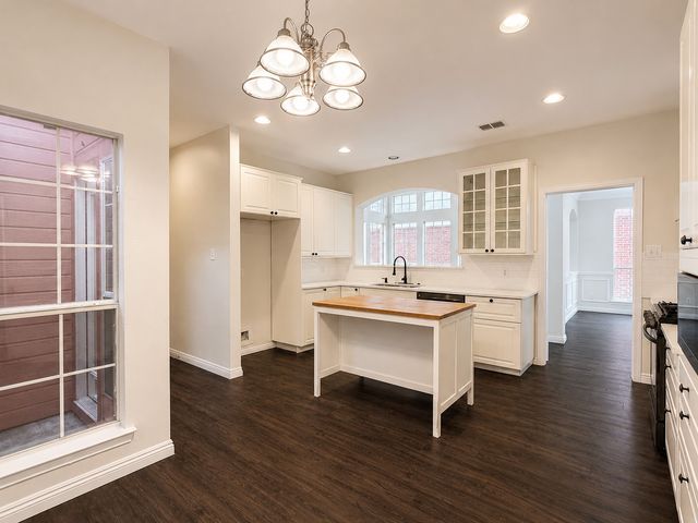 9213 Cedardale Drive, Plano, TX 75025