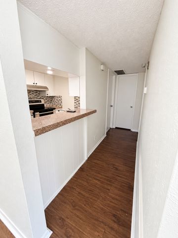 4859 Cedar Springs Road 254, Dallas, TX 75219