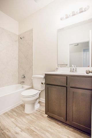242 Mossycup DR, San Marcos, TX 78666