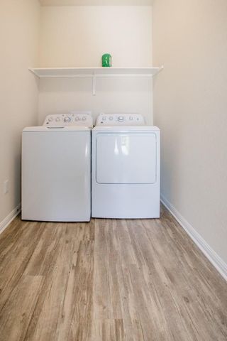 242 Mossycup DR, San Marcos, TX 78666