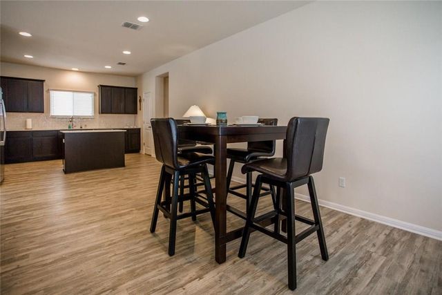 242 Mossycup DR, San Marcos, TX 78666