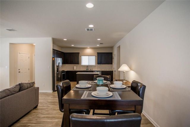 242 Mossycup DR, San Marcos, TX 78666
