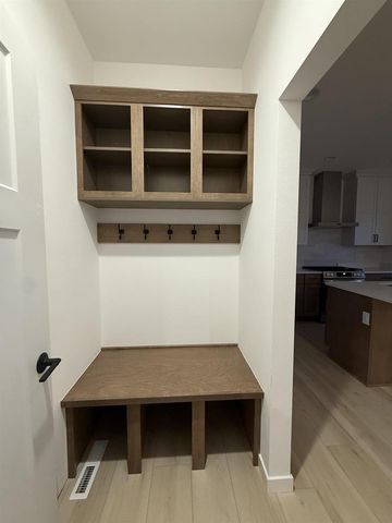 610 Clemens Drive, Arlington, WI 53911