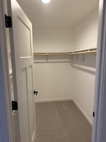 610 Clemens Drive, Arlington, WI 53911