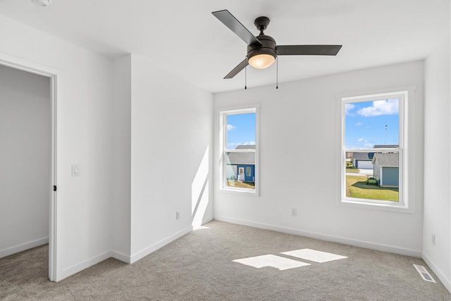 610 Clemens Drive, Arlington, WI 53911