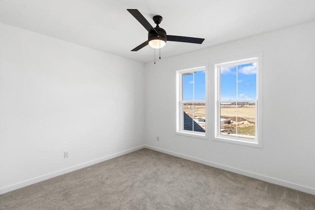 610 Clemens Drive, Arlington, WI 53911