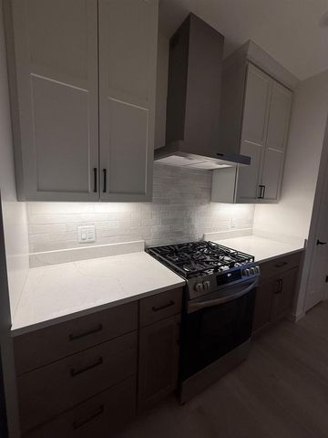 610 Clemens Drive, Arlington, WI 53911