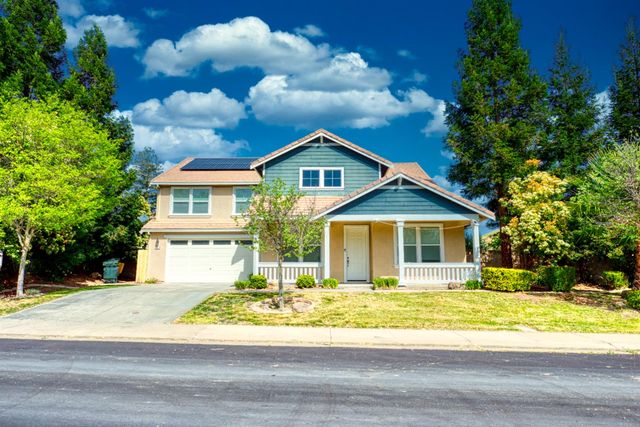 19951 Panoz Cir, Patterson, CA 95363