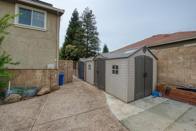 19951 Panoz Cir, Patterson, CA 95363