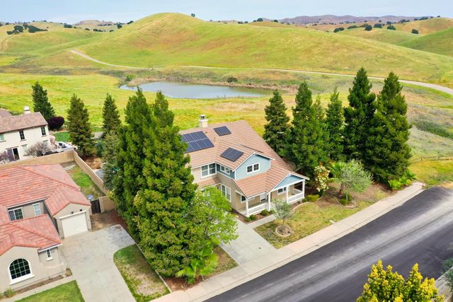 19951 Panoz Cir, Patterson, CA 95363