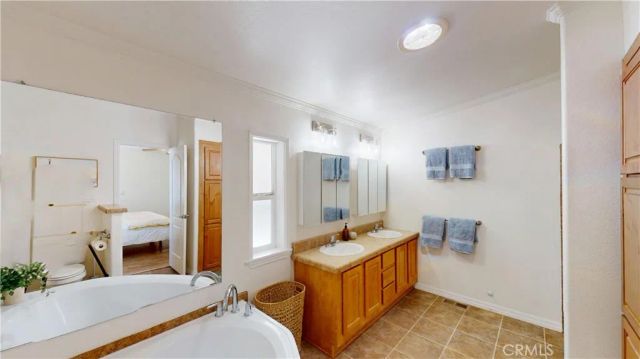 19350 Ward 42, Huntington Beach, CA 92646