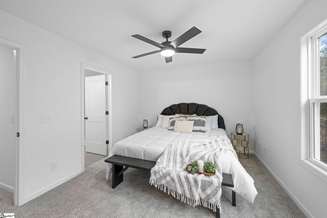 122 Guest Circle, Anderson, SC 29621