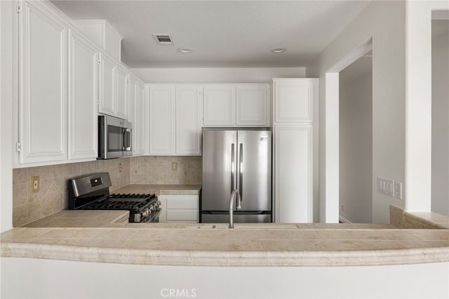 60 Seacountry Lane, Rancho Santa Margarita, CA 92688