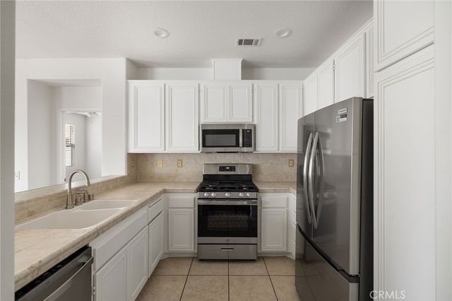 60 Seacountry Lane, Rancho Santa Margarita, CA 92688