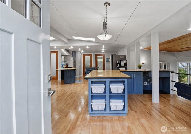 3115 204th Street SW, Lynnwood, WA 98036