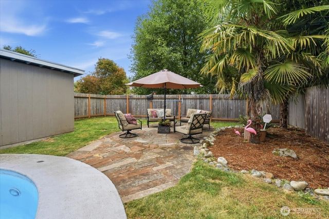 3115 204th Street SW, Lynnwood, WA 98036