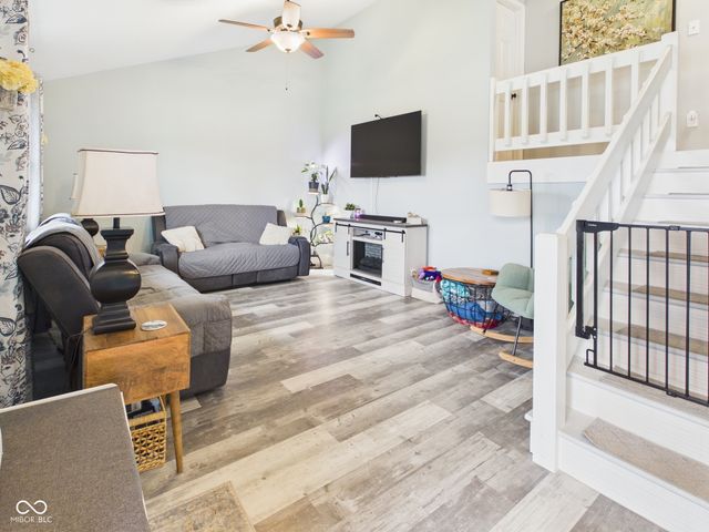 1505 E 42nd Street, Anderson, IN 46013