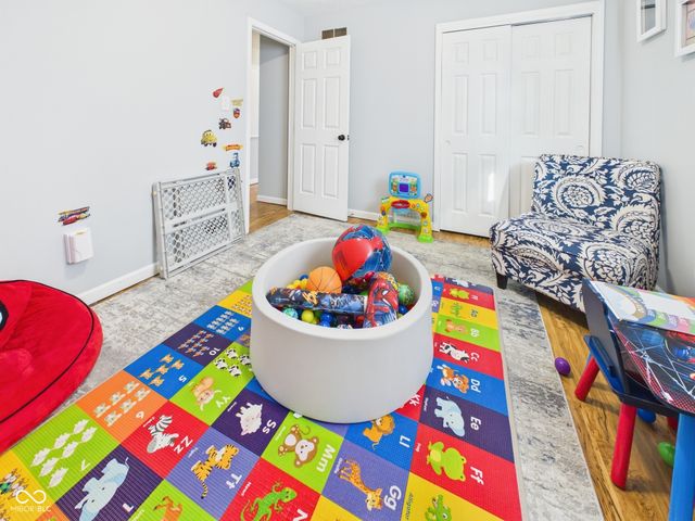 1505 E 42nd Street, Anderson, IN 46013