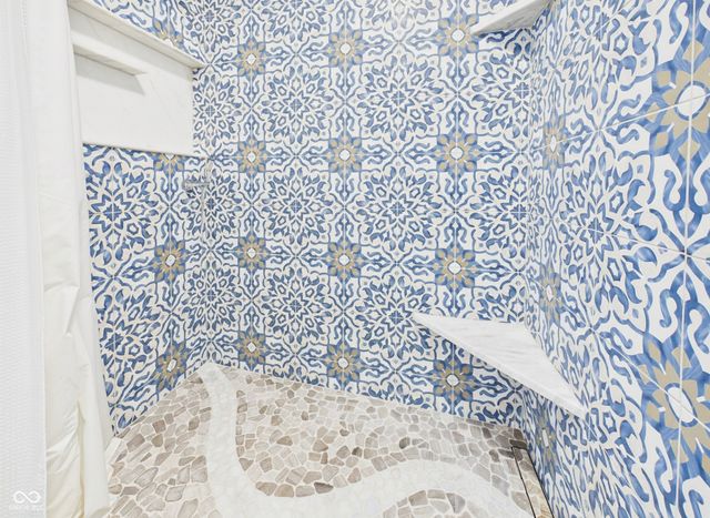 1505 E 42nd Street, Anderson, IN 46013