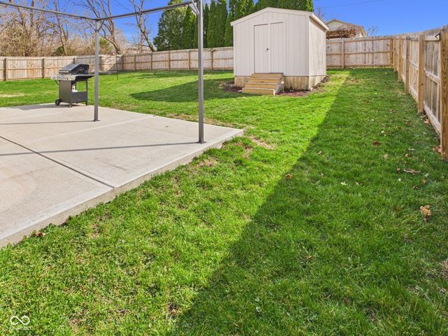 1505 E 42nd Street, Anderson, IN 46013