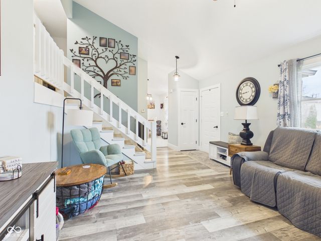 1505 E 42nd Street, Anderson, IN 46013