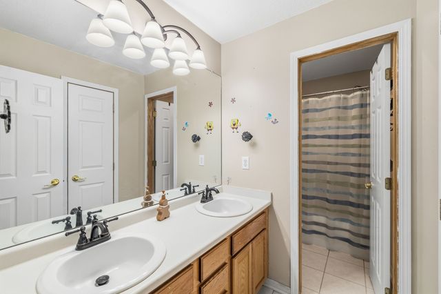 1510 NW Maple Place, Ankeny, IA 50023