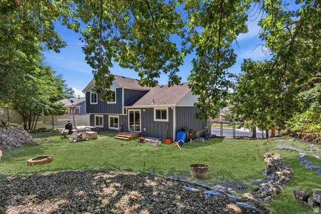 910 W RED OAKS DR, Murray, UT 84123