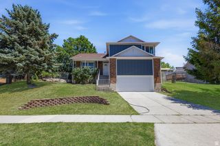 910 W RED OAKS DR, Murray, UT 84123