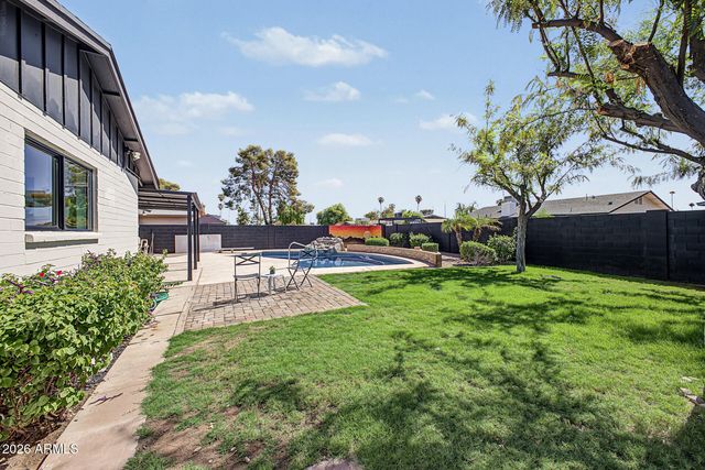 2069 E CARSON Drive, Tempe, AZ 85282