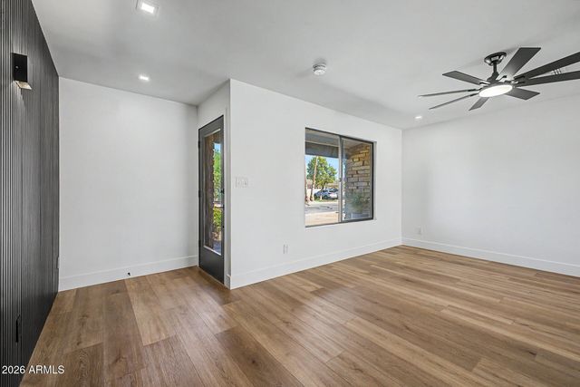 2069 E CARSON Drive, Tempe, AZ 85282