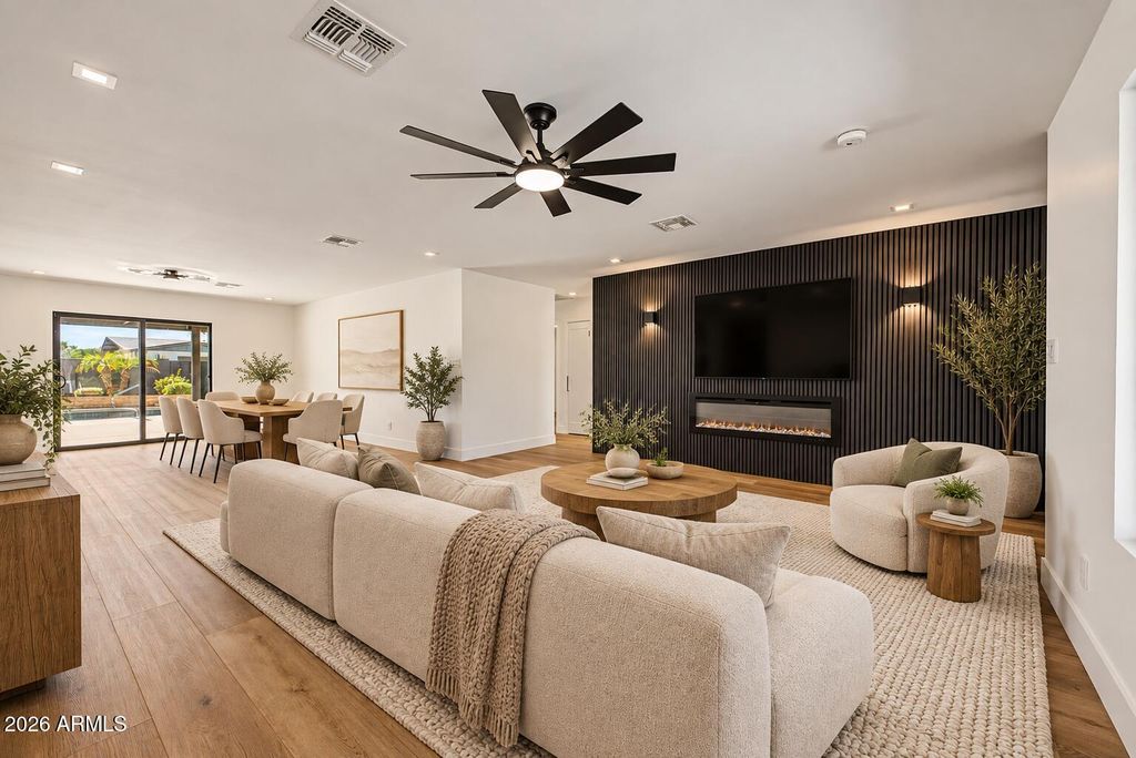 2069 E CARSON Drive, Tempe, AZ 85282 — photo 4