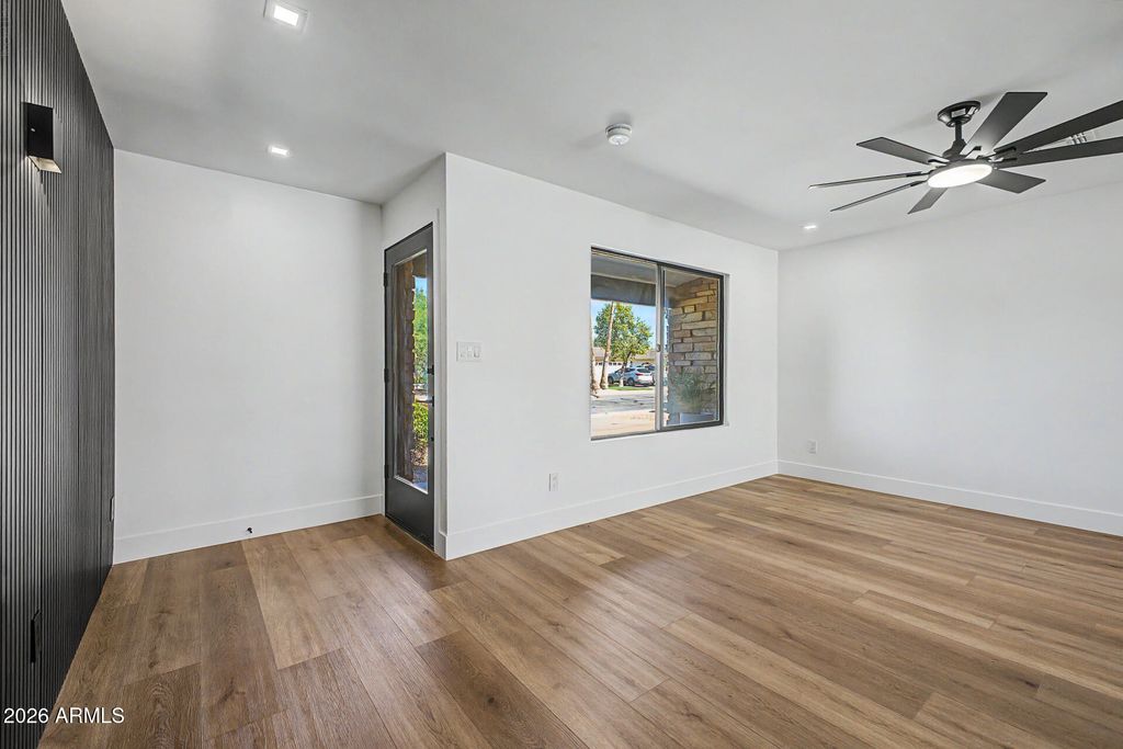 2069 E CARSON Drive, Tempe, AZ 85282 — photo 5