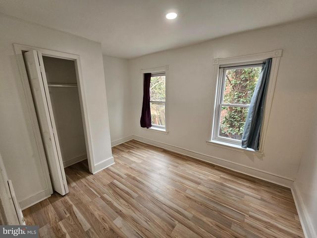 2303 N PINE ST, Wilmington, DE 19802