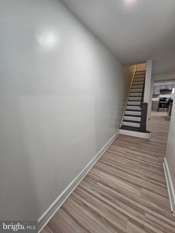 2303 N PINE ST, Wilmington, DE 19802