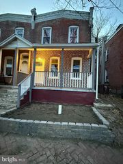 2303 N PINE ST, Wilmington, DE 19802