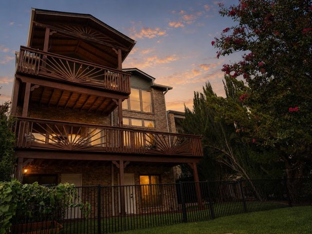 417 Columbia Drive, Rockwall, TX 75032